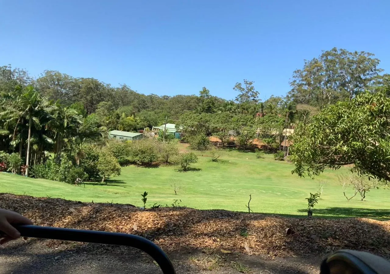 Sunshine Coast Retreat Your Own Private Golf Course Diddillibah アパート