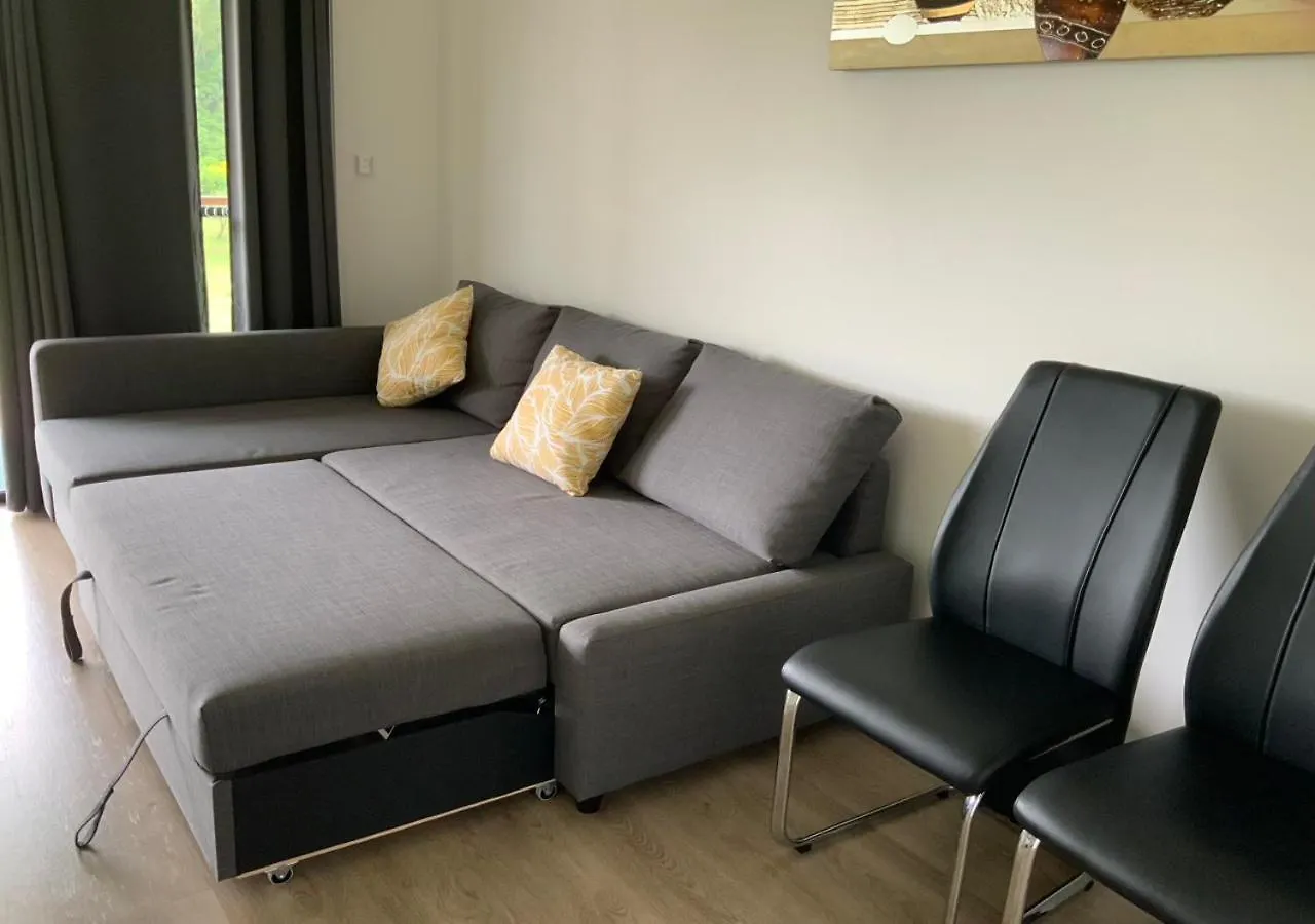 Sunshine Coast Retreat Your Own Private Golf Course Diddillibah
