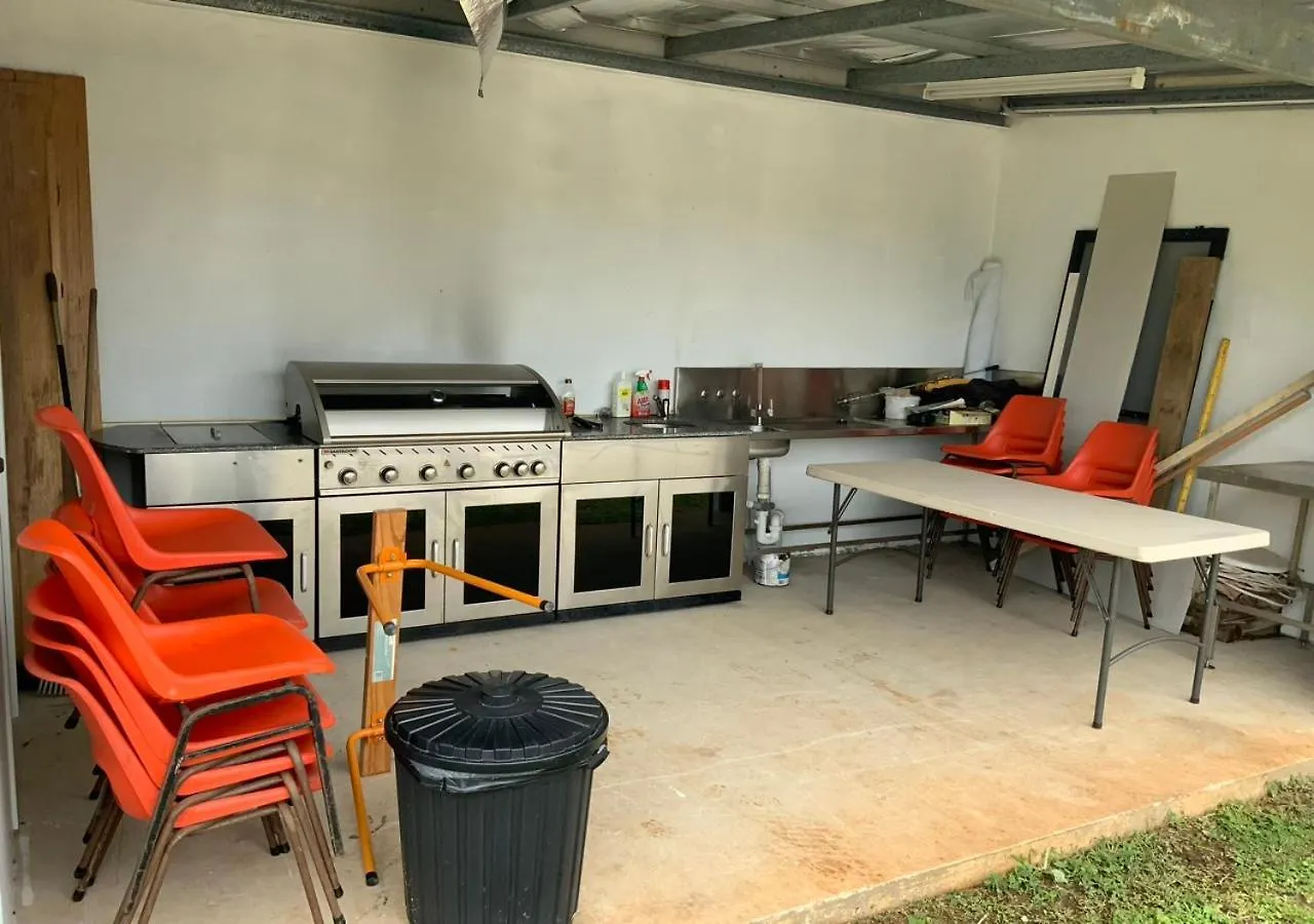 Sunshine Coast Retreat Your Own Private Golf Course Diddillibah オーストラリア