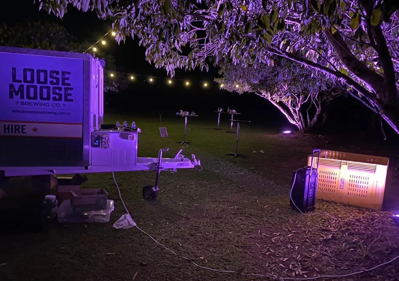 Sunshine Coast Retreat Your Own Private Golf Course Diddillibah