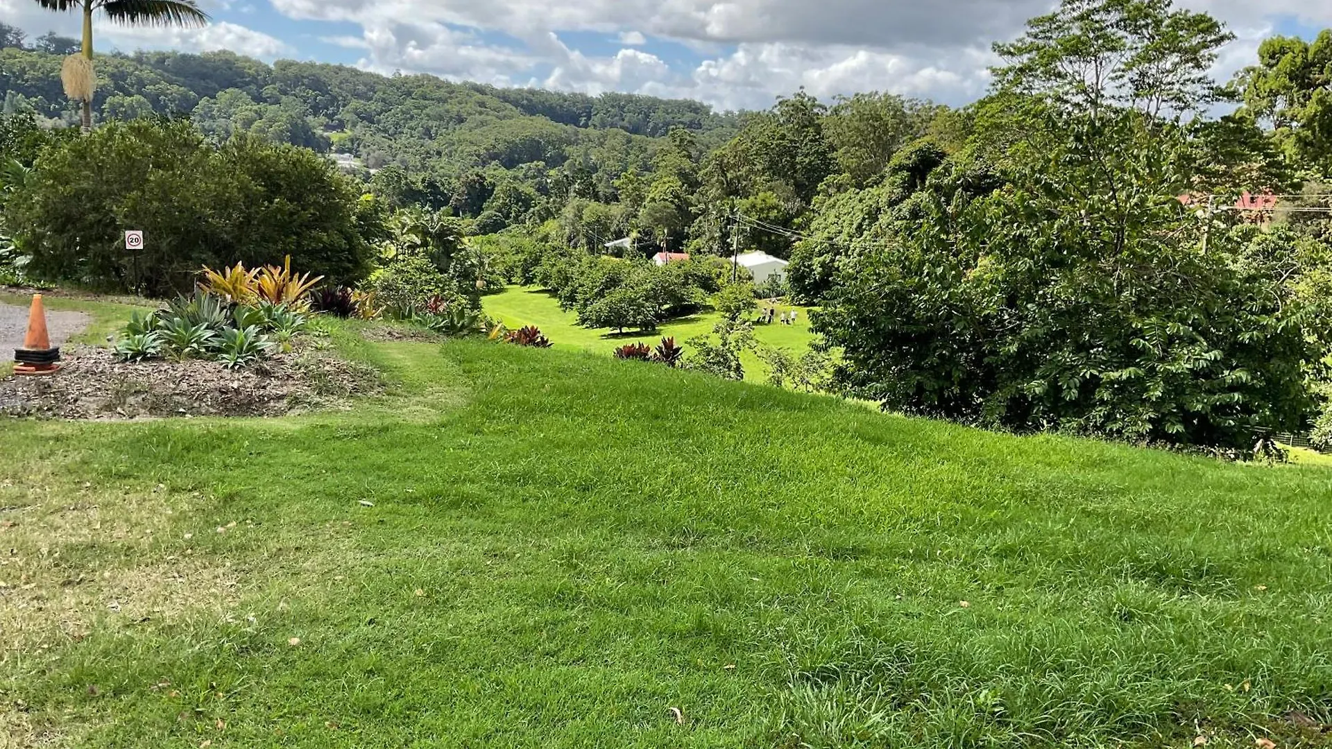 アパート Sunshine Coast Retreat Your Own Private Golf Course Diddillibah