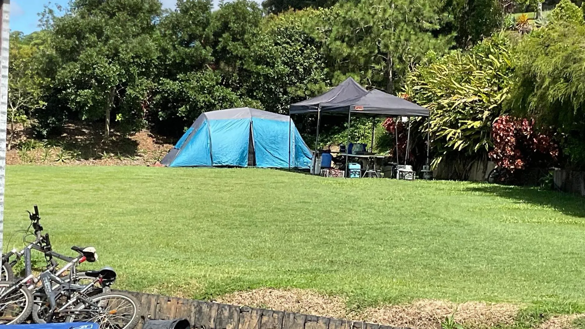 Sunshine Coast Retreat Your Own Private Golf Course Diddillibah